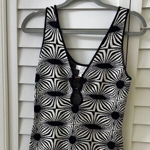 Black and White Geometric Knit Dress with Front Tie